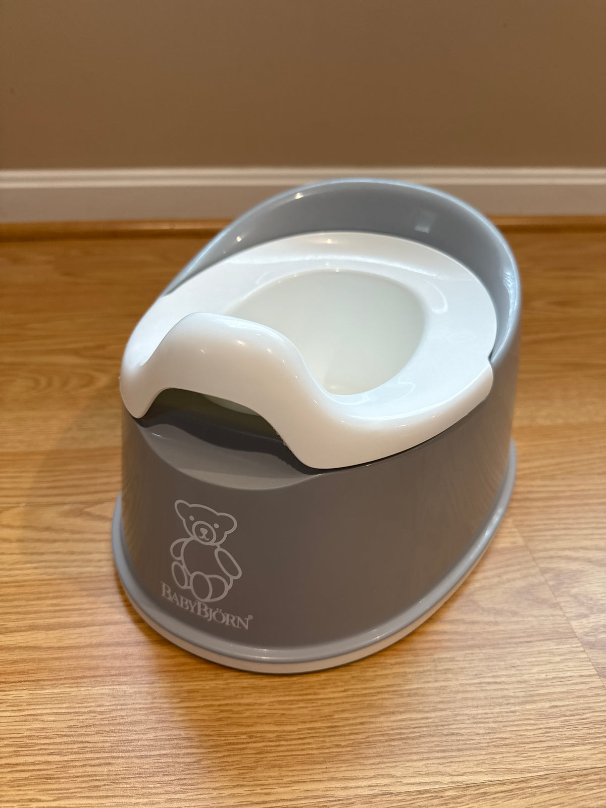 #87 baby bjorn potty (2 of 2)