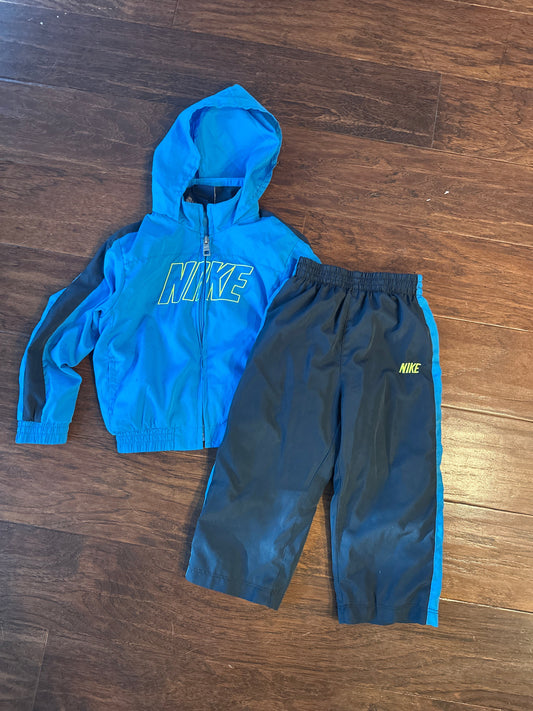 #218 Sz 24 month Nike track suit