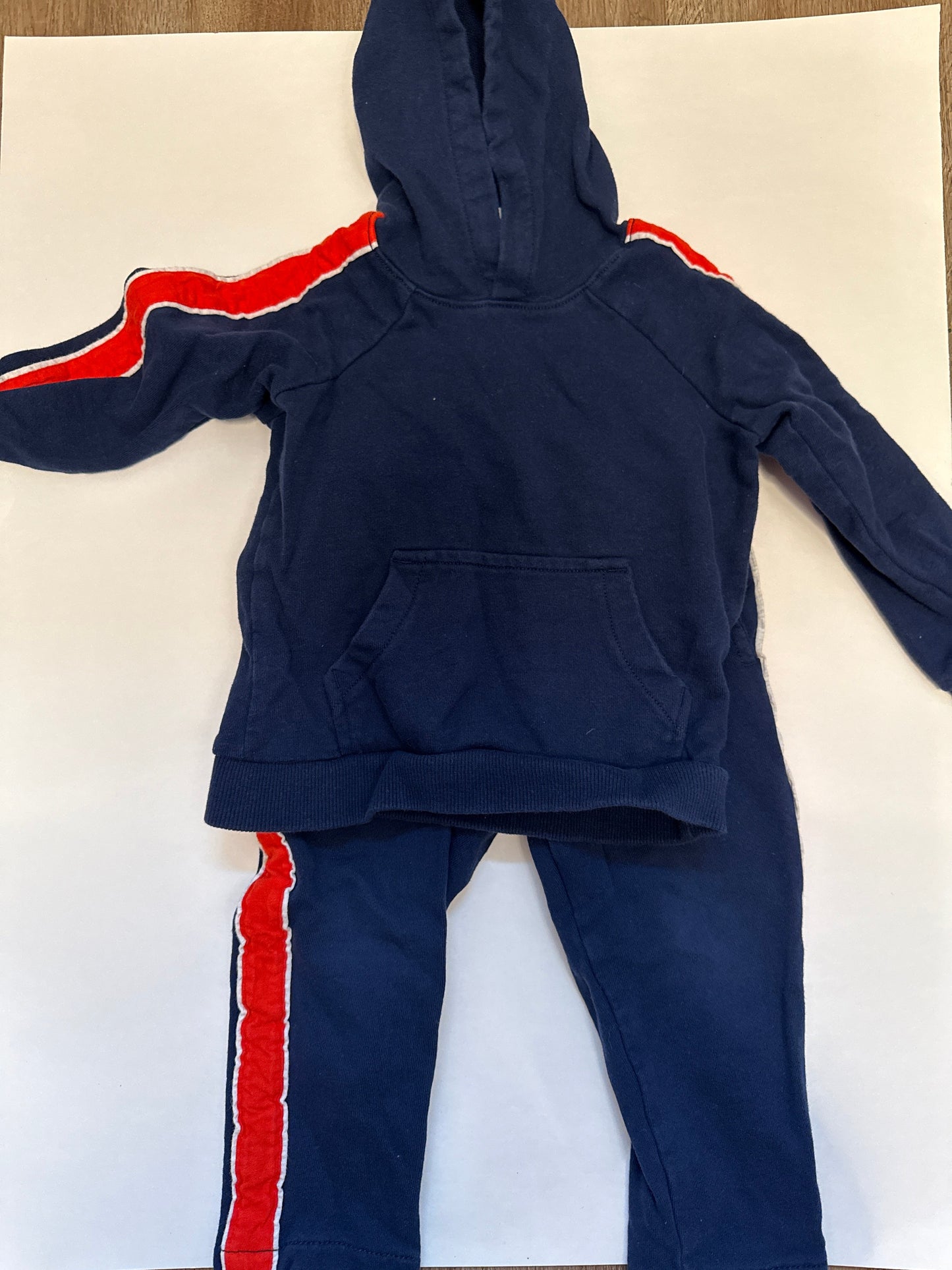 Seller 34 3T Pants/sweatshirt set