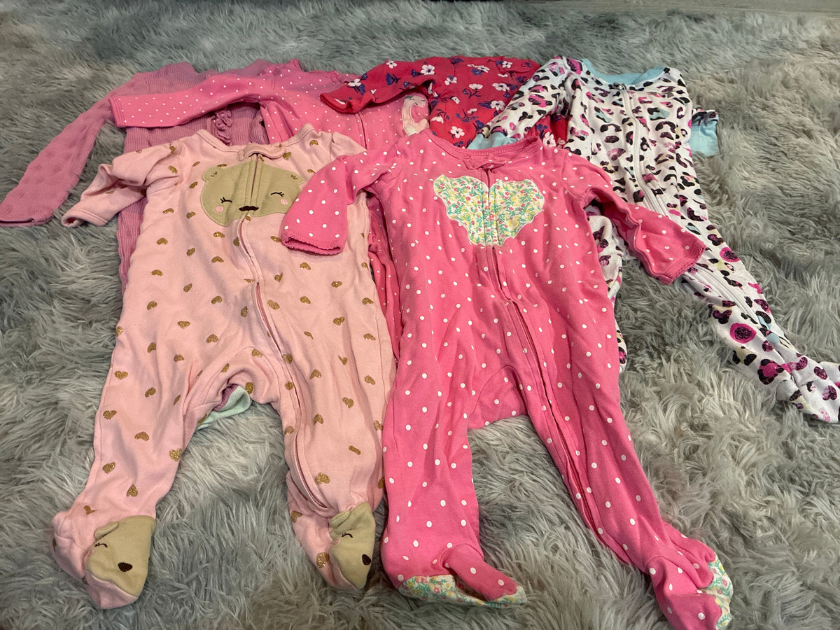 SCO46-footie Jammie’s-girls-3-6 months- 6 pack