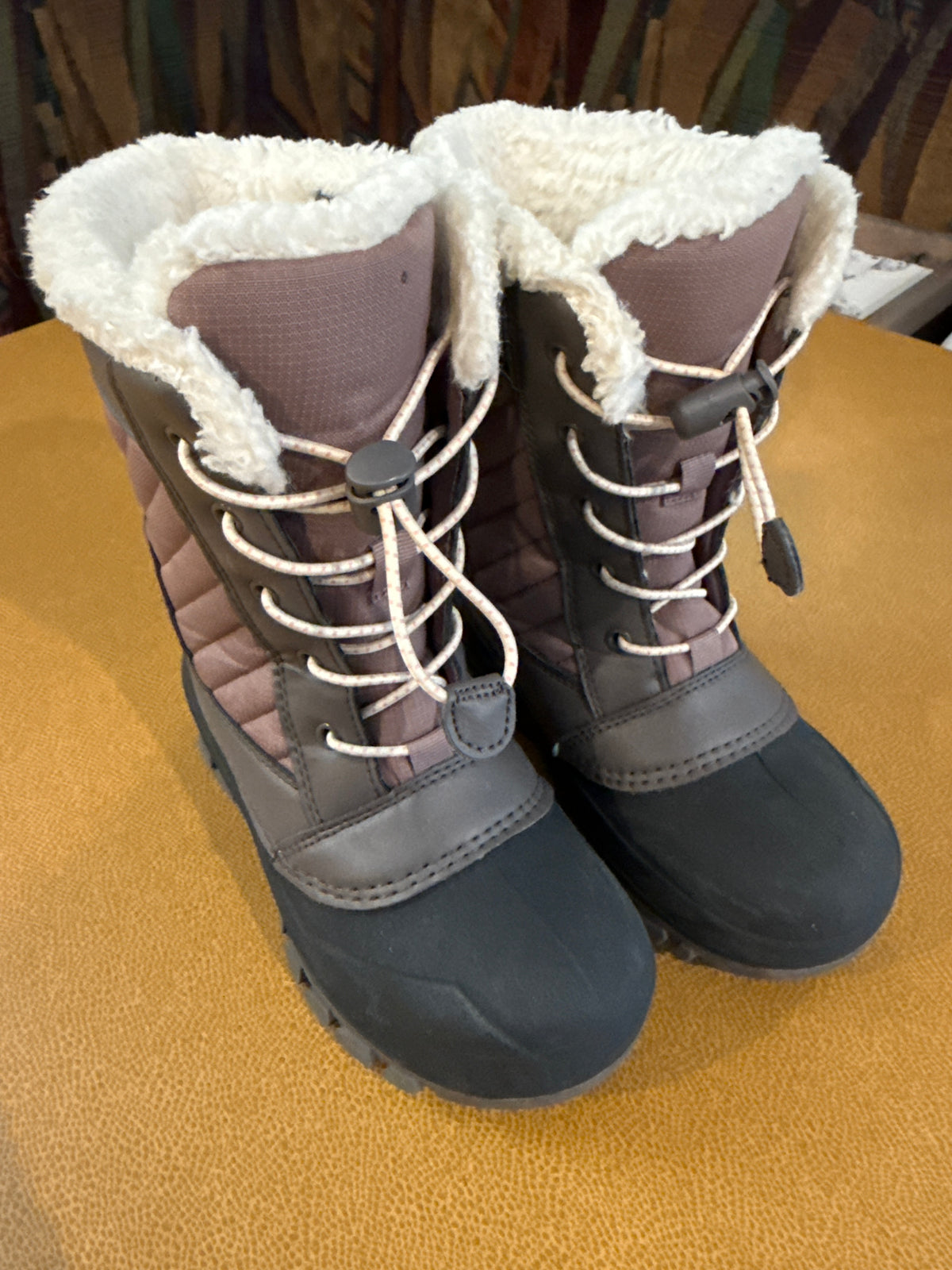 #87 All in motion size 1 girls snow boots VGUC