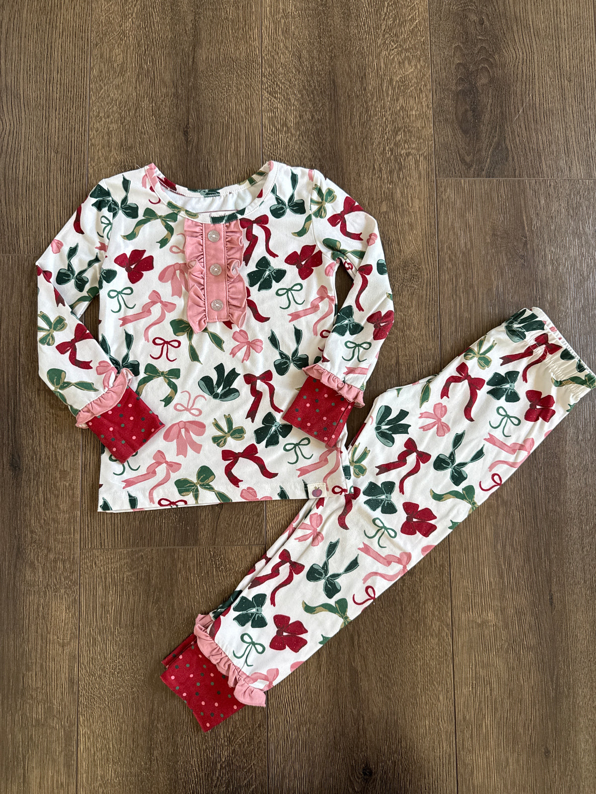 #173 Girls 3T Cheeky Plum holiday bow pajamas