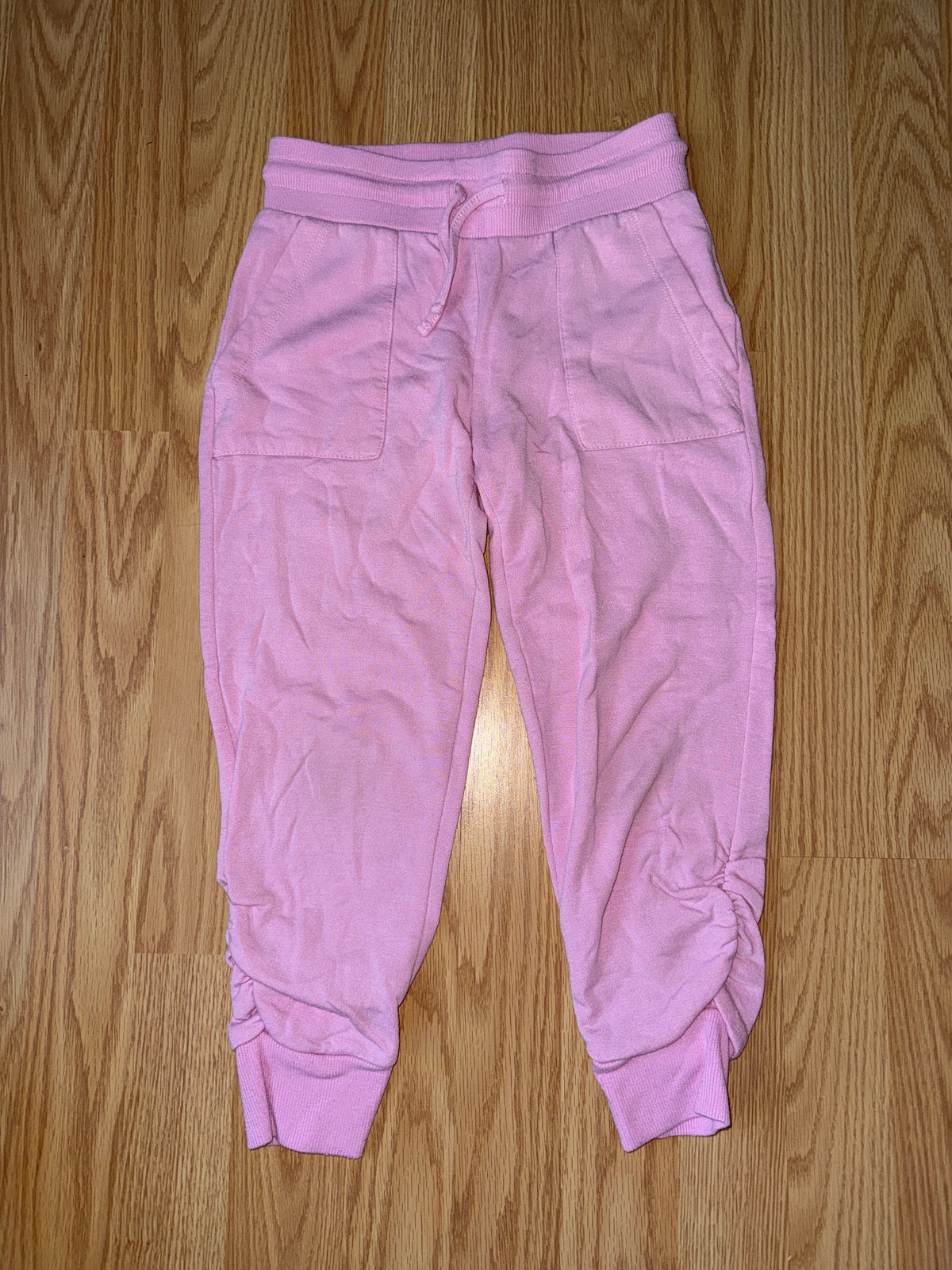#87 threads for thought size 6 pink joggers