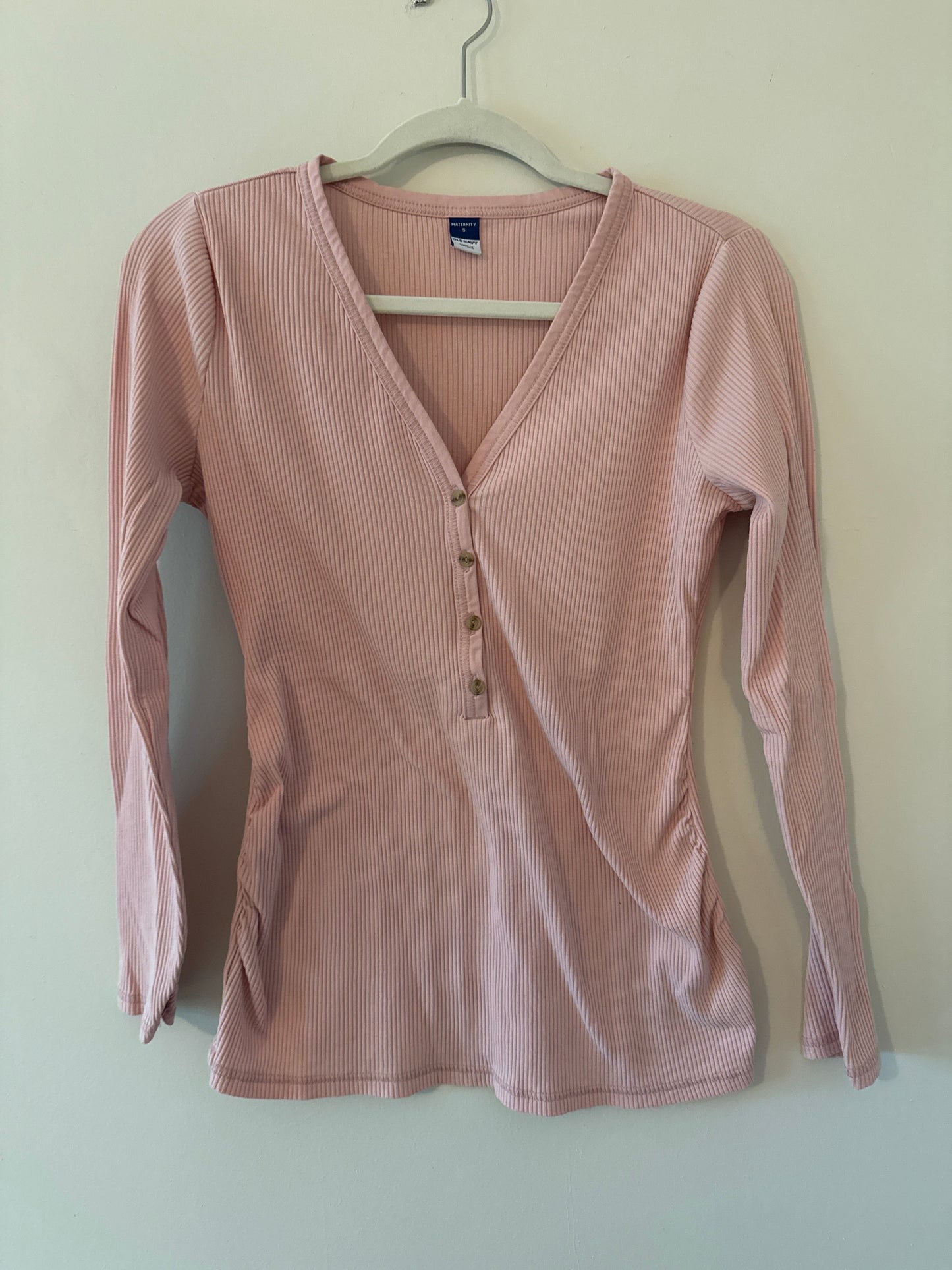 Seller #127 Old Navy Maternity shirt women's size small