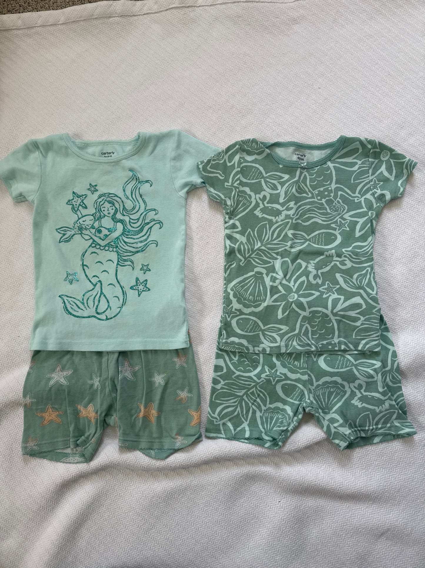 Seller #127 Girls 4TA Carter's Mermaid pajama sets