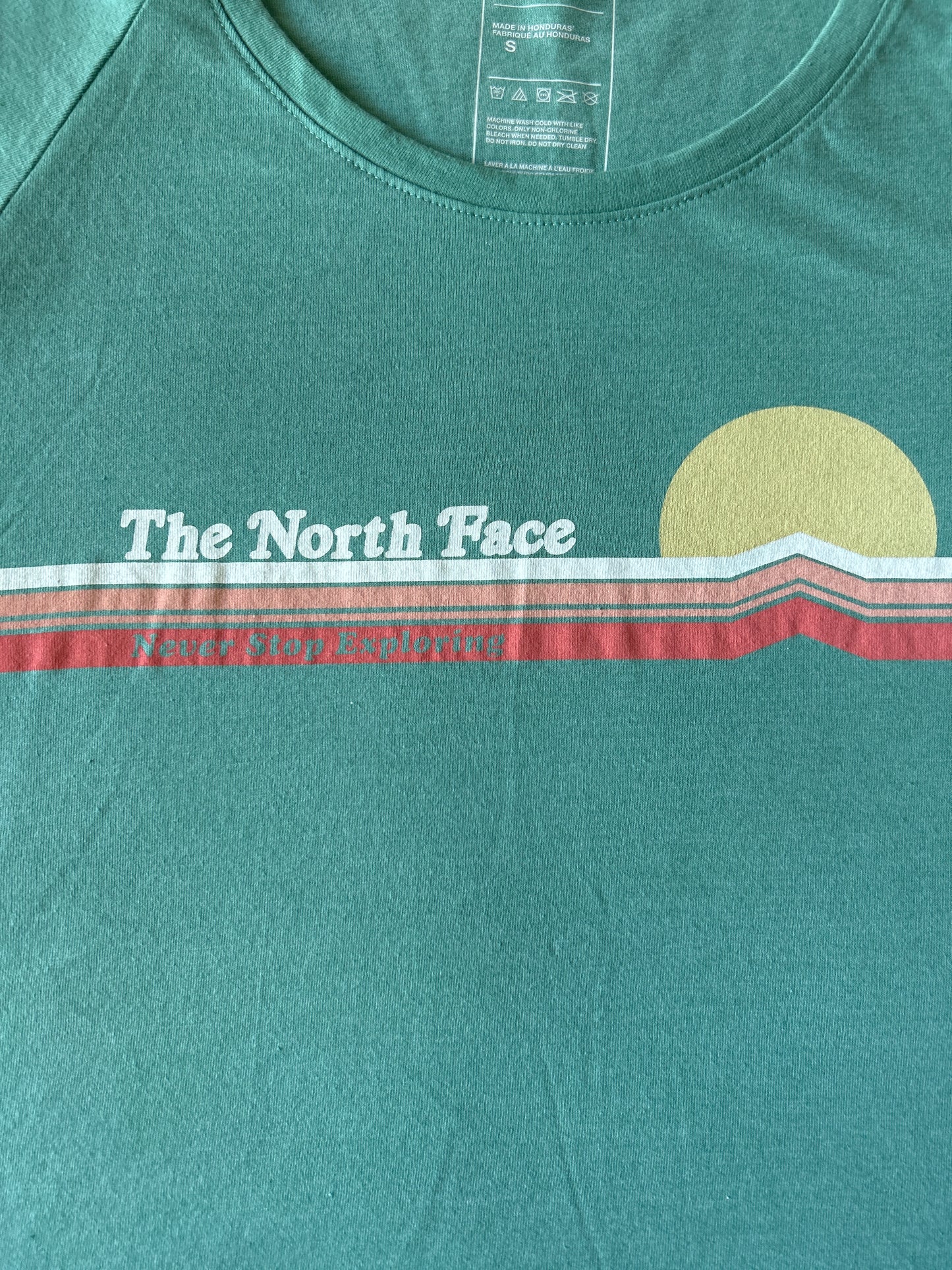 The North Face/NWOT Women’s Tee/Size S