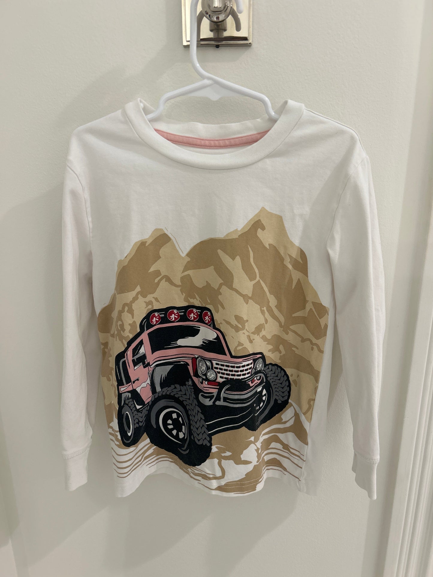 Seller #60 Girl's Tommy Bahama Pink Jeep T-shirt, Size 6