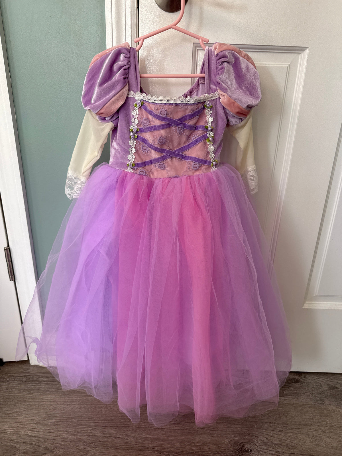 #149 Girls 2-3 Rapunzel Dress