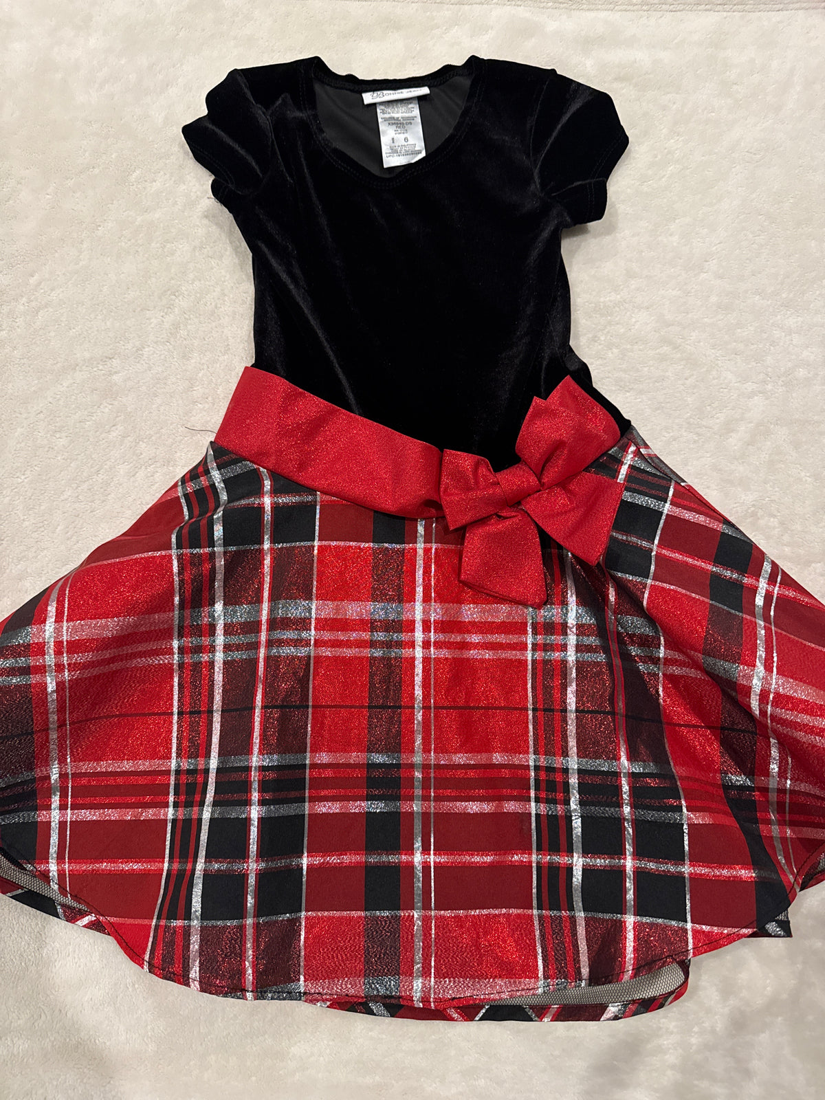 #81 Girls 6 Bonnie Jean Christmas Dress