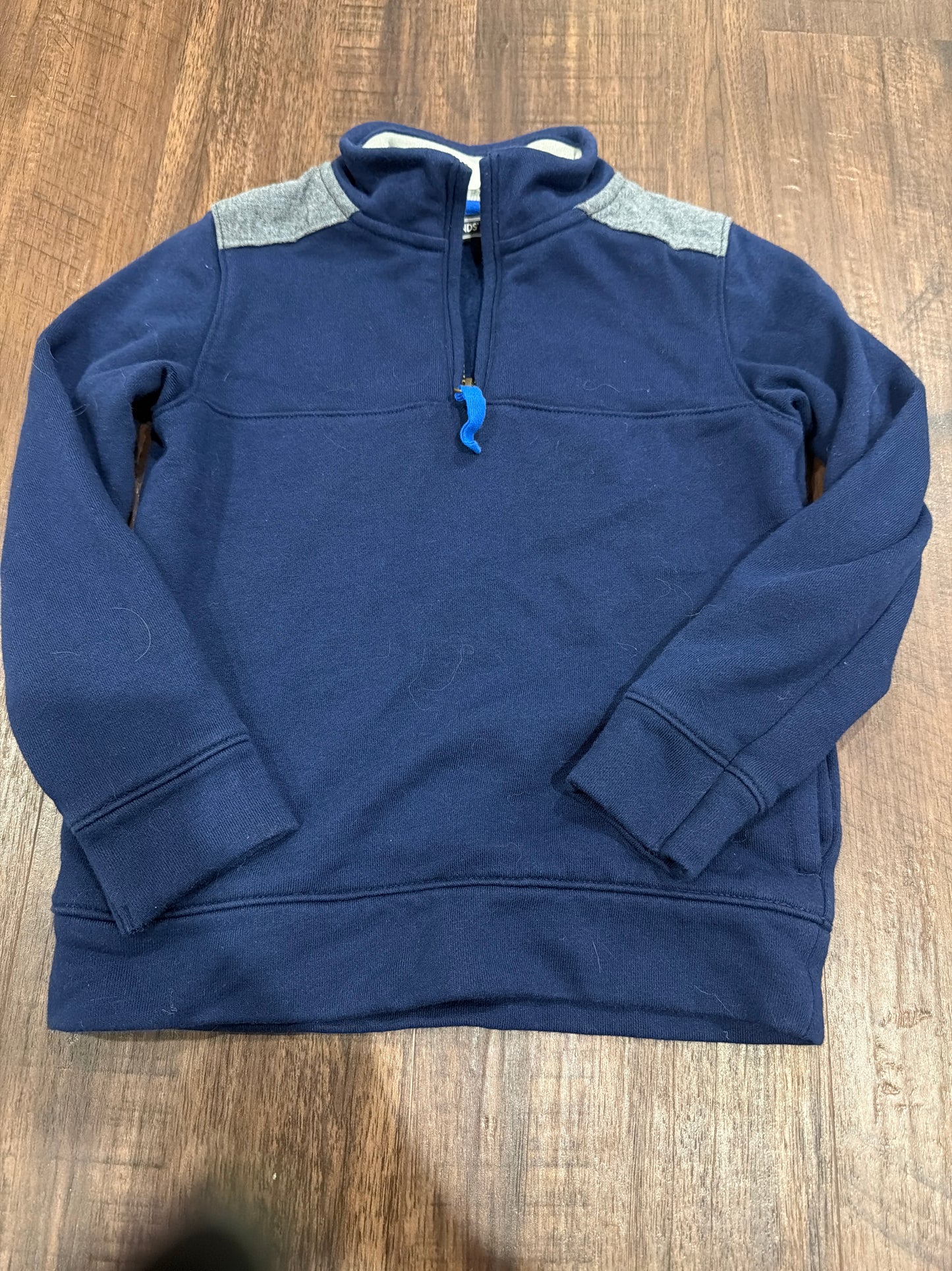 #107 like new boys size 5/6 Lands End quarter zip