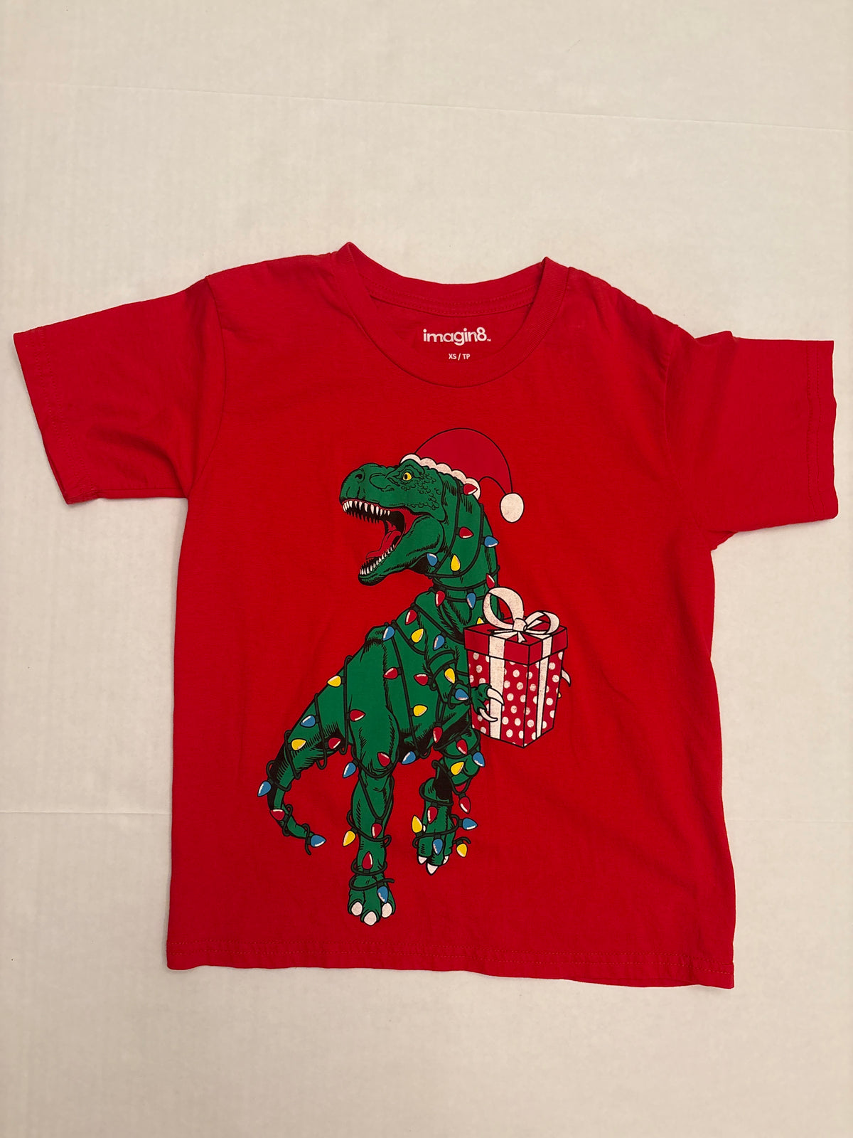 Seller 118 EUC Christmas Dino shirt Size XS (6/8)