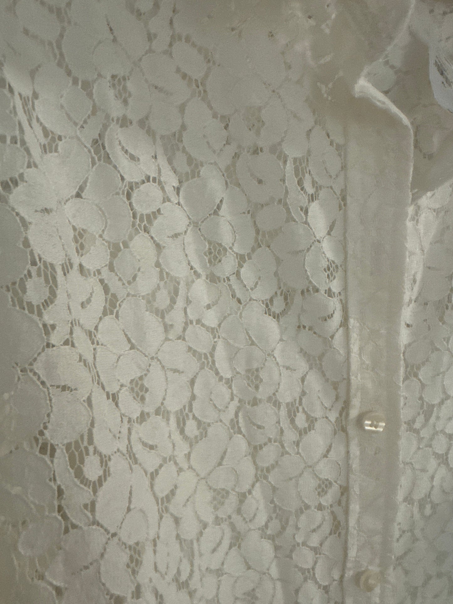 #152 - PRICE REDUCED Gap Lace Shirt Dress White XL