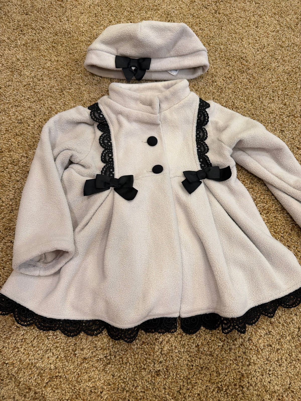 #47 girls 24mo coat and matching hat. Tan and black
