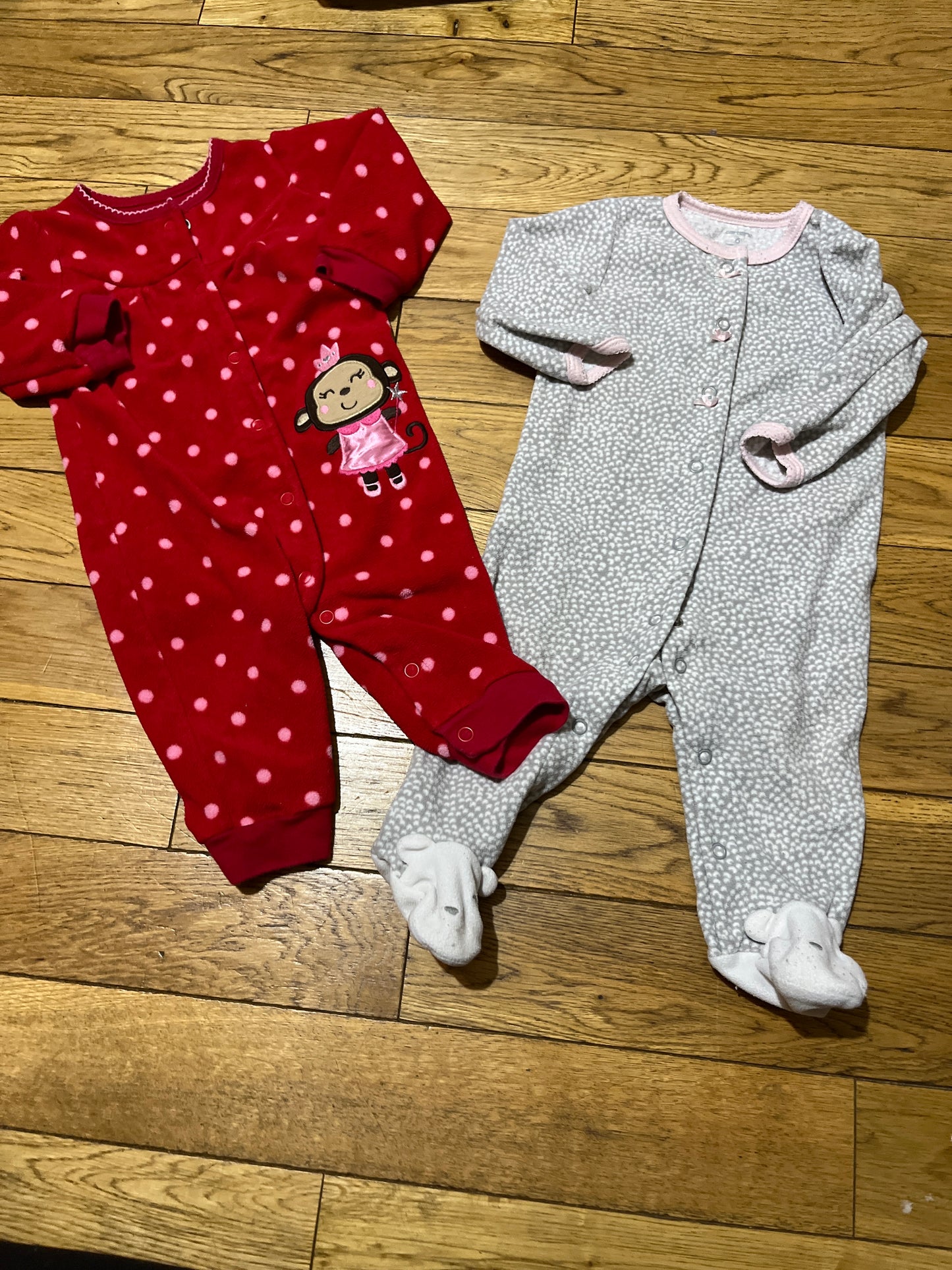 Seller 67 -carters  fleece snap sleepers 6mo