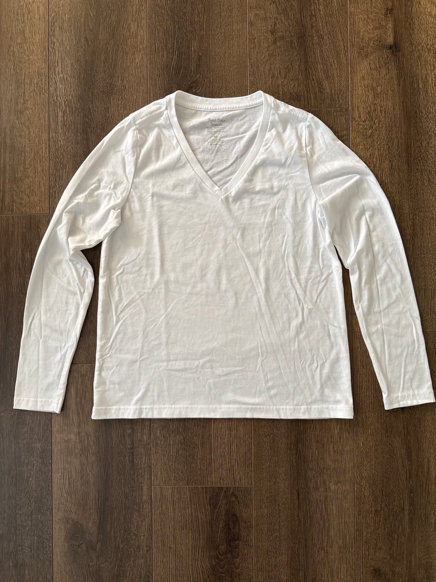 #173-women's long sleeve T size M, white