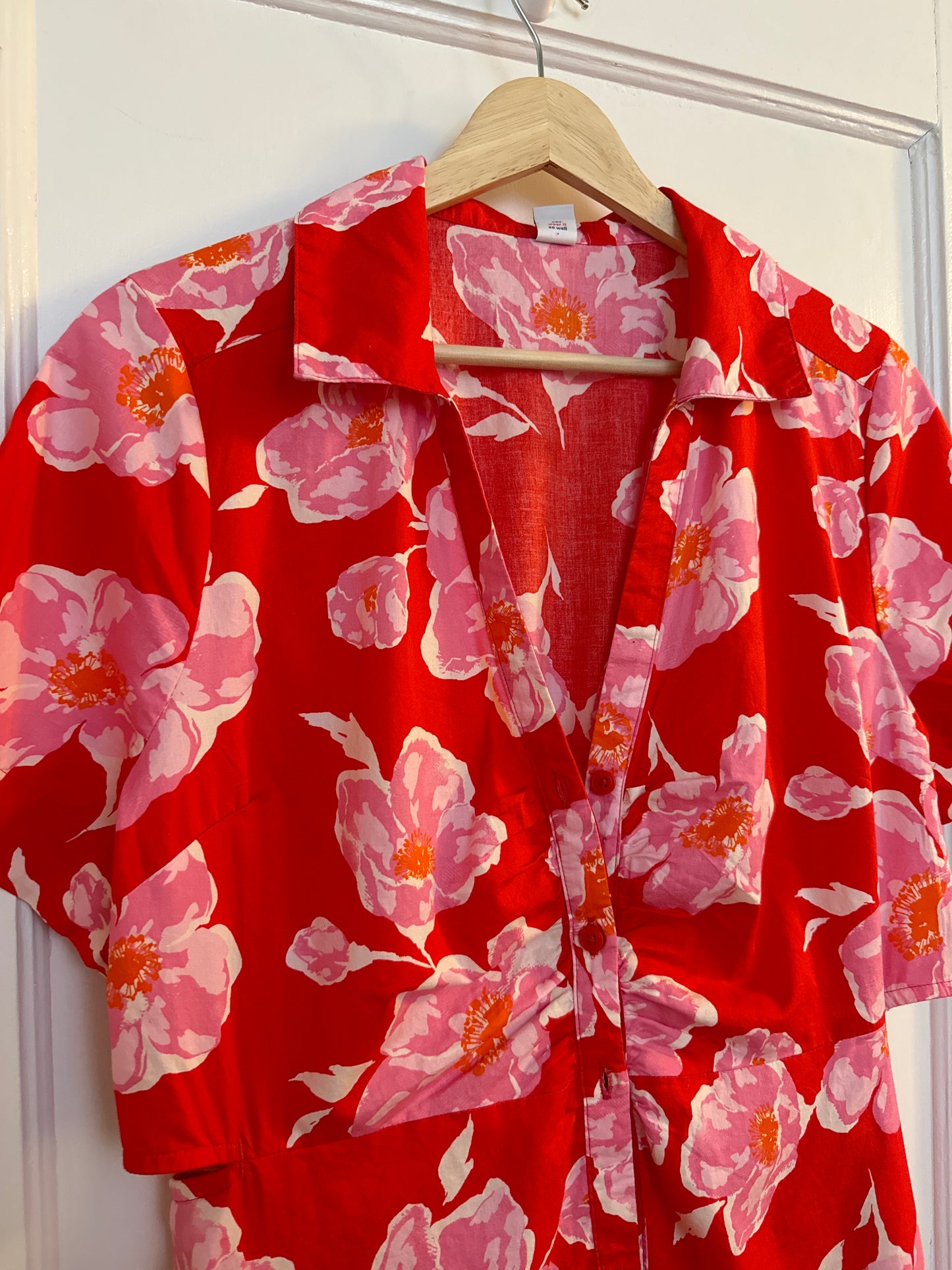 Old Navy Red and Pink Floral Shirt Dress NEW WITH TAGS, Women's Size L