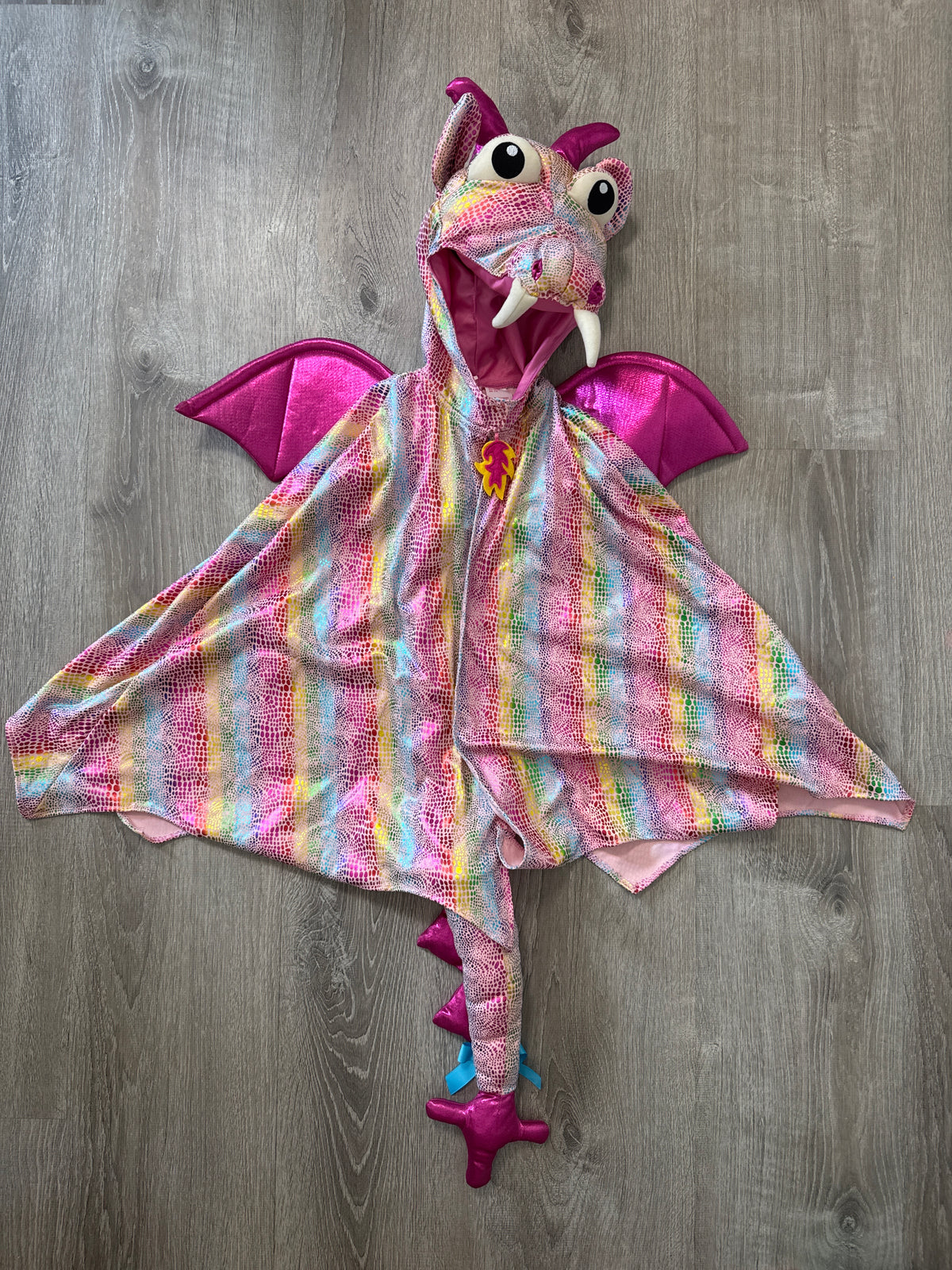 #149 Kids rainbow dragon cape size 3-6