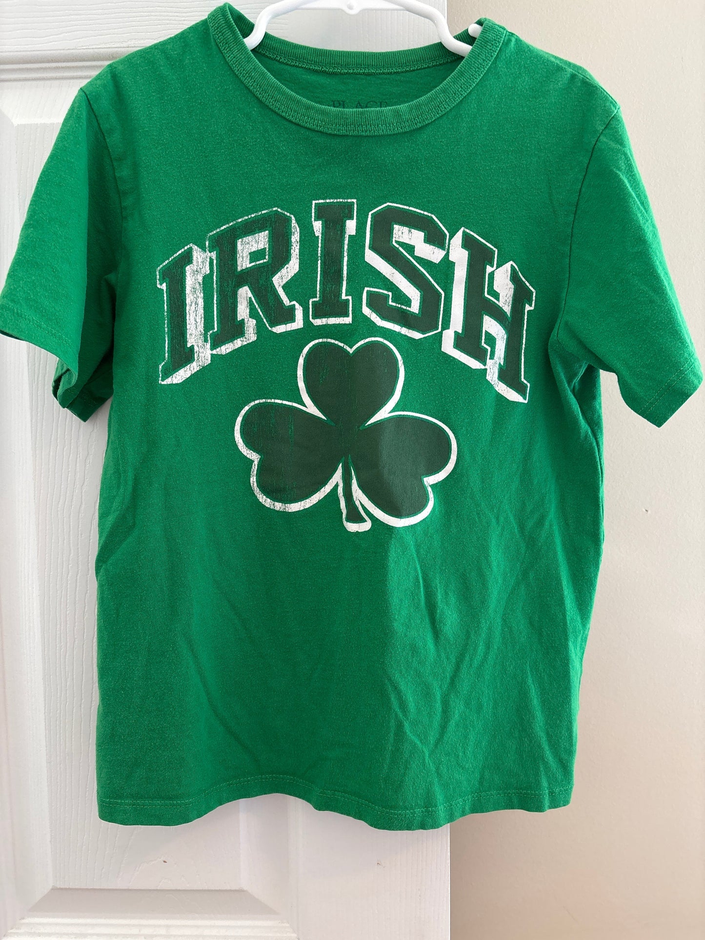 Seller #62 Boys Children's Place t-shirt sz 5/6 GUC