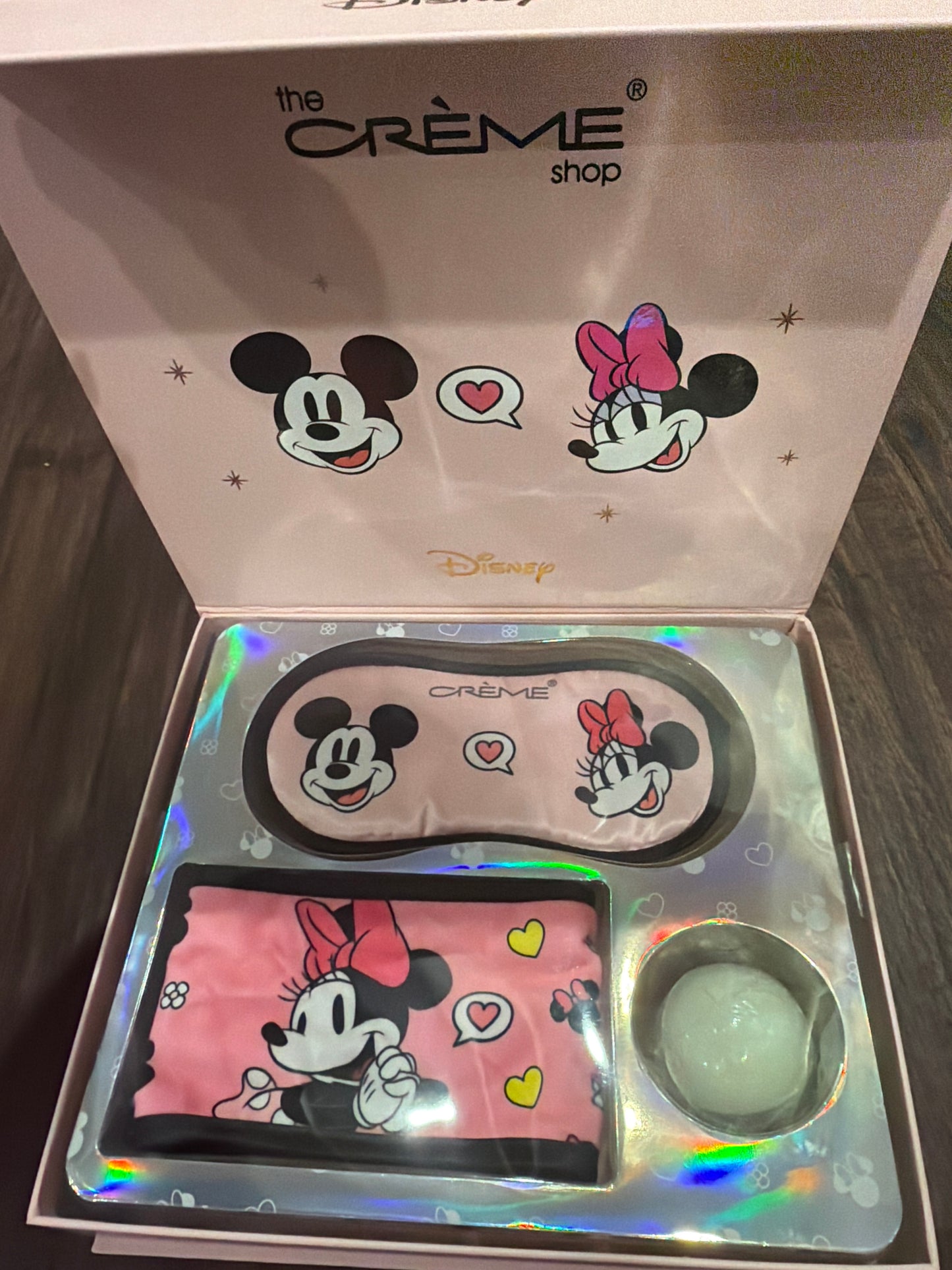 #107 new Disney the Creme shop set