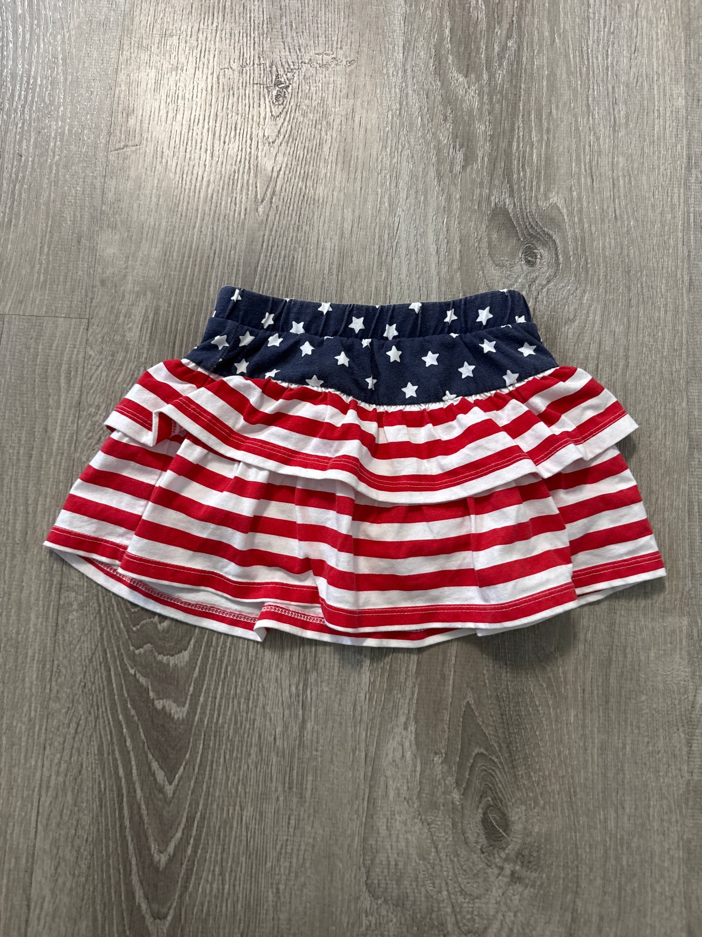 #149 reduced Girls 4T American Flag skirt with shorts
