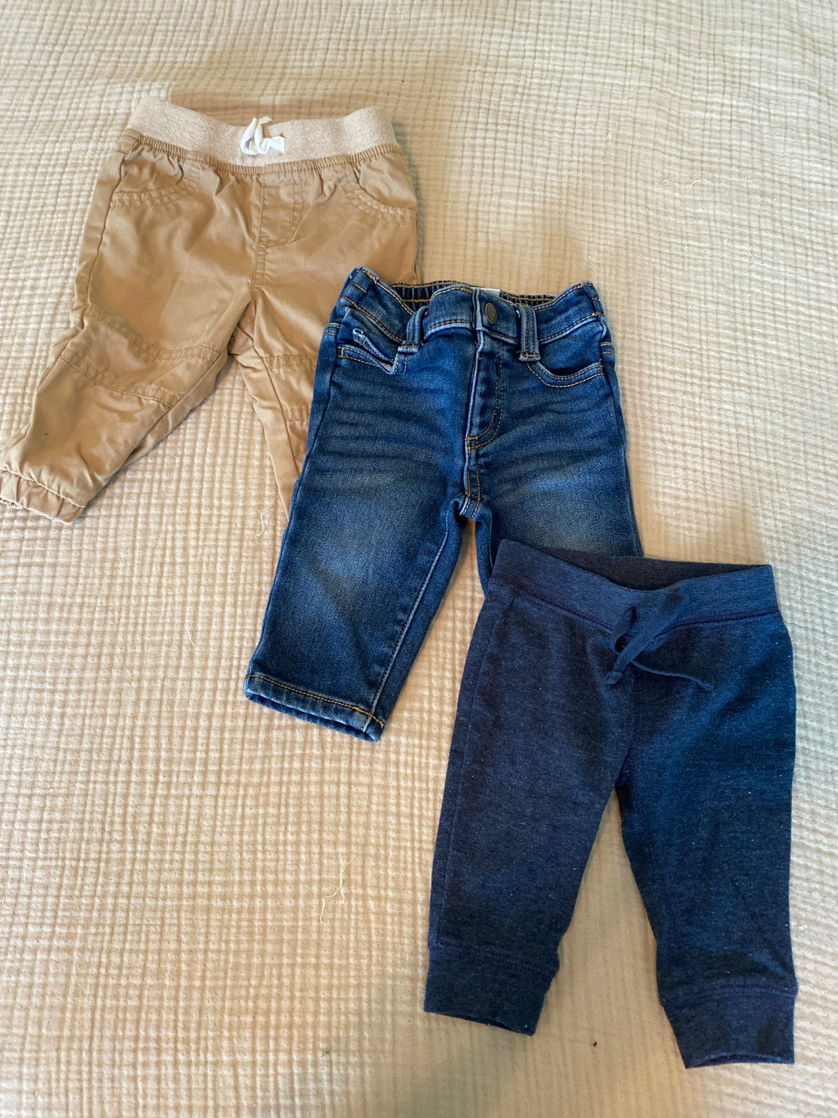 #63-assorted boys 3-6 month pants
