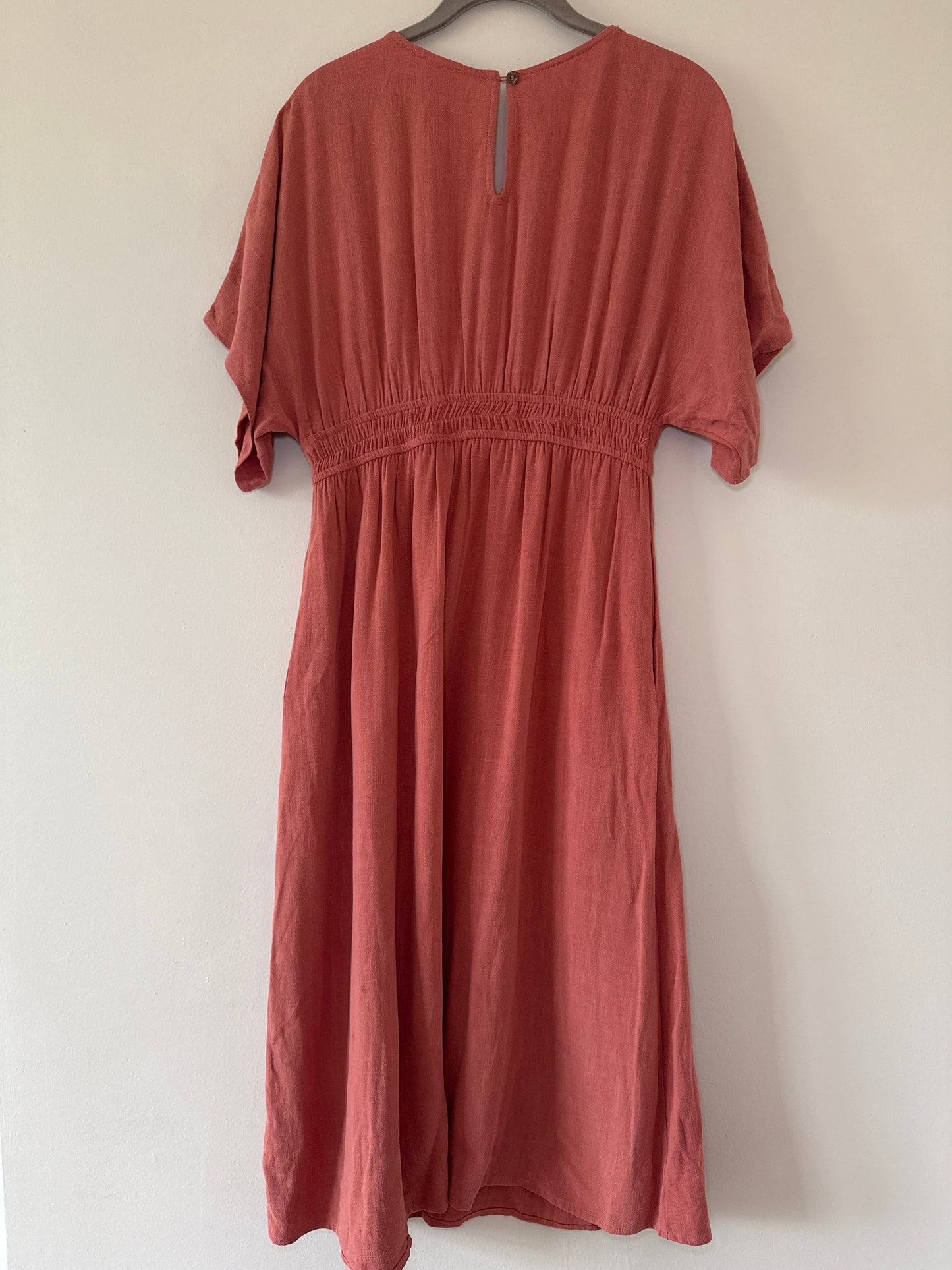 Seller #127 Women’s mid length dress size medium