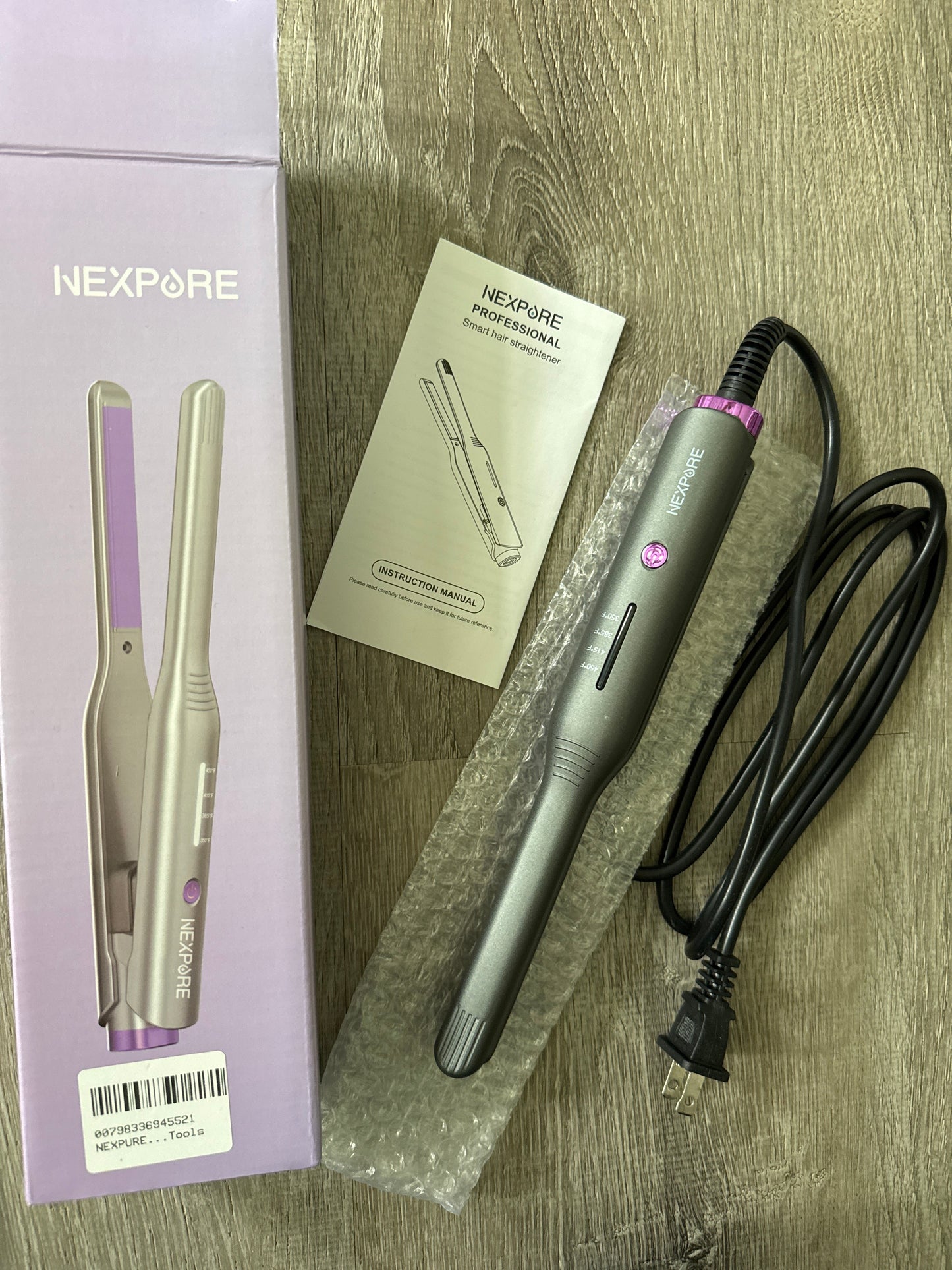 #149 Reduced New in box Nexpure Flat iron