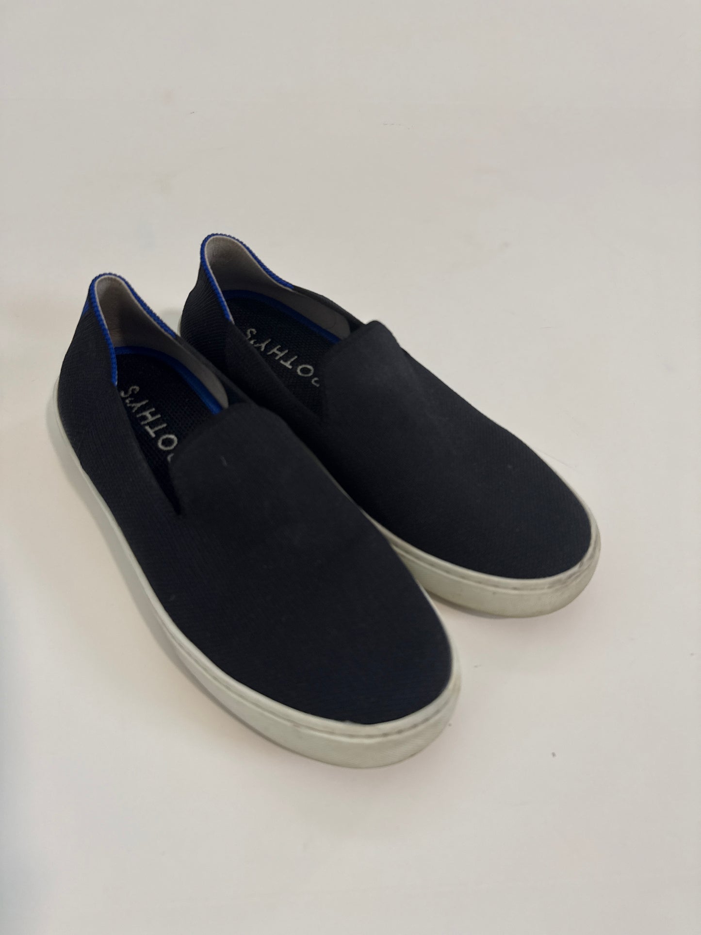 #64 Rothy’s Black Sneakers Size 7