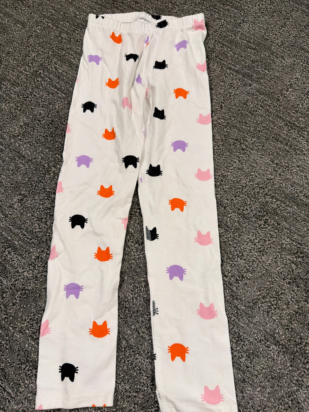 #133 cat & jack 5t leggings