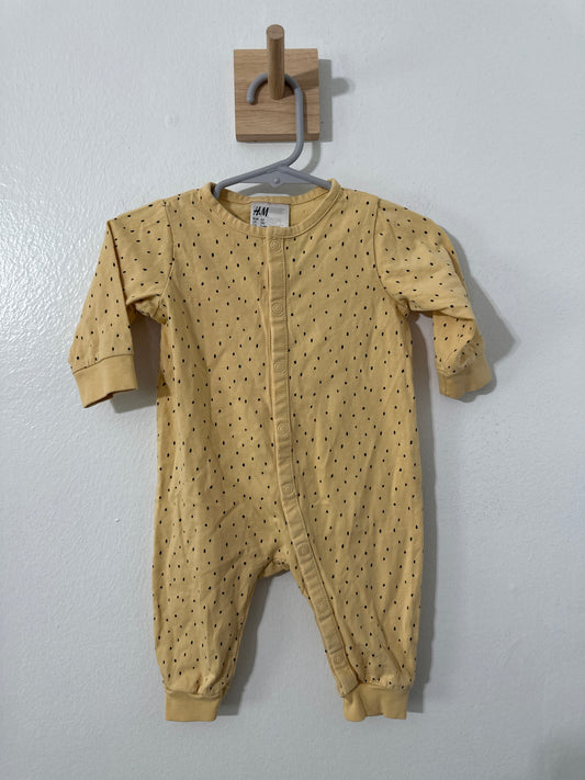 #111 H&M Baby Gender Neutral Button Up Romper 3 month
