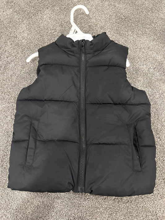 #133 Old Navy Boys Sz 4T Black Puffer Vest