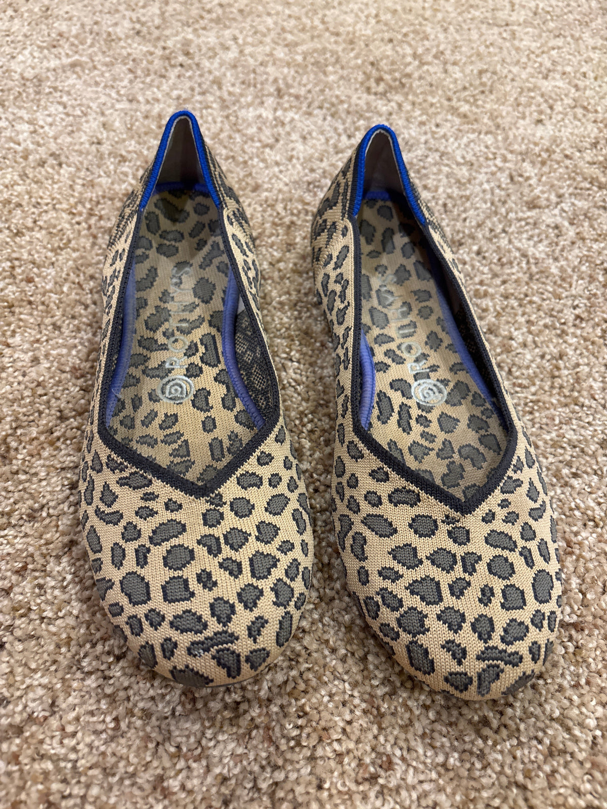 #47 womens shoe size 8.5, Rothys