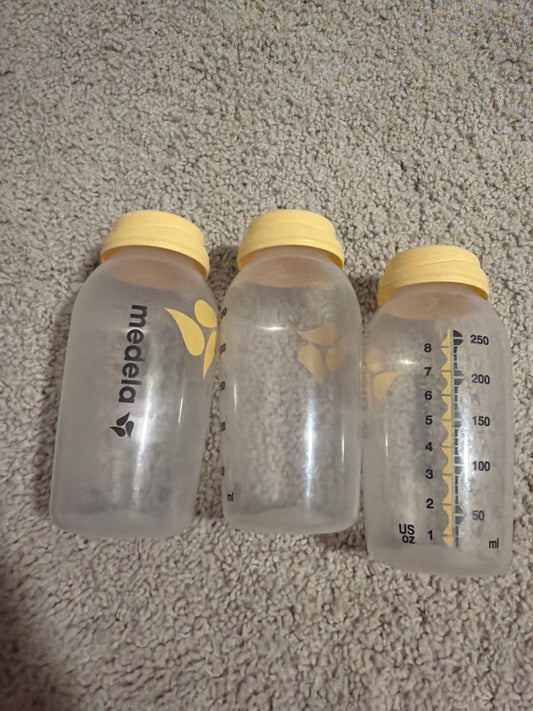 #47 medela storage bottles. 8oz