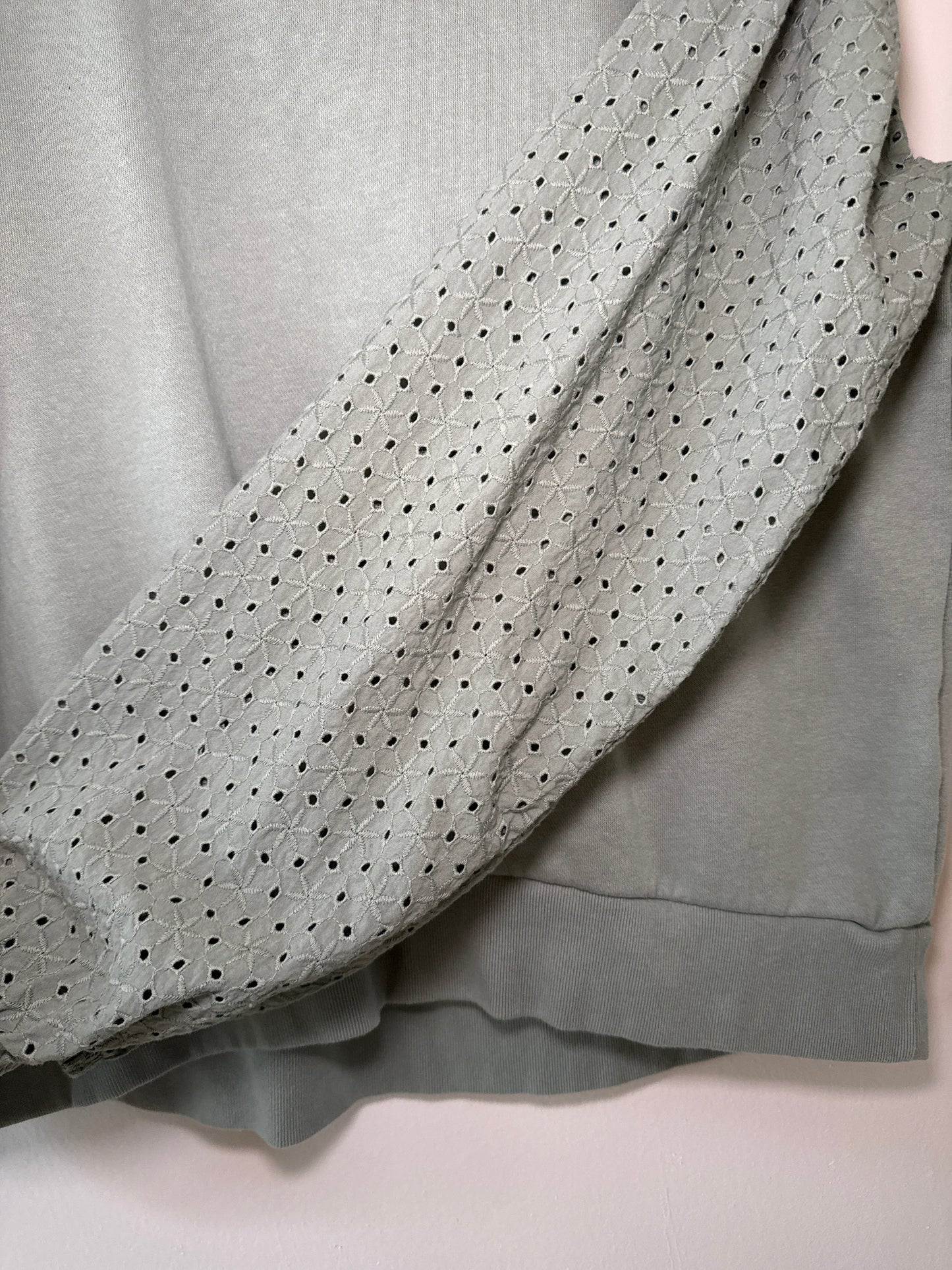 Seller #127 Women's GAP sweatshirt Size Small