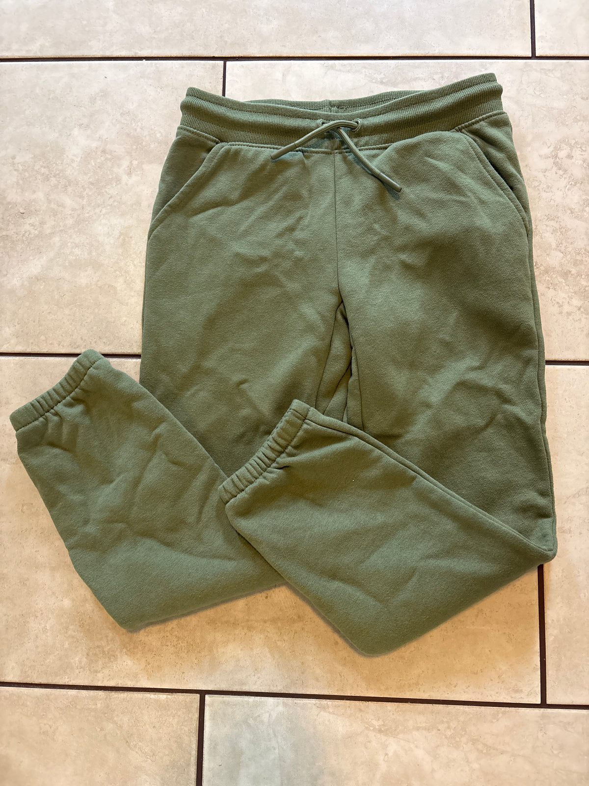 #166 boys All in Motion M(8) sweatpants