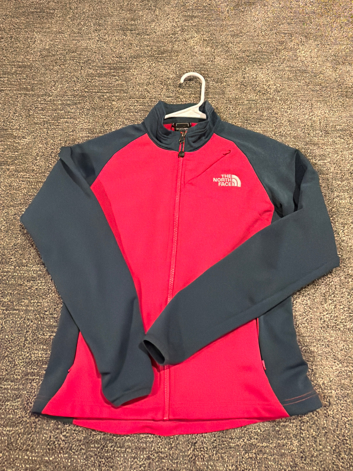 #133 Womens north face jacket Small