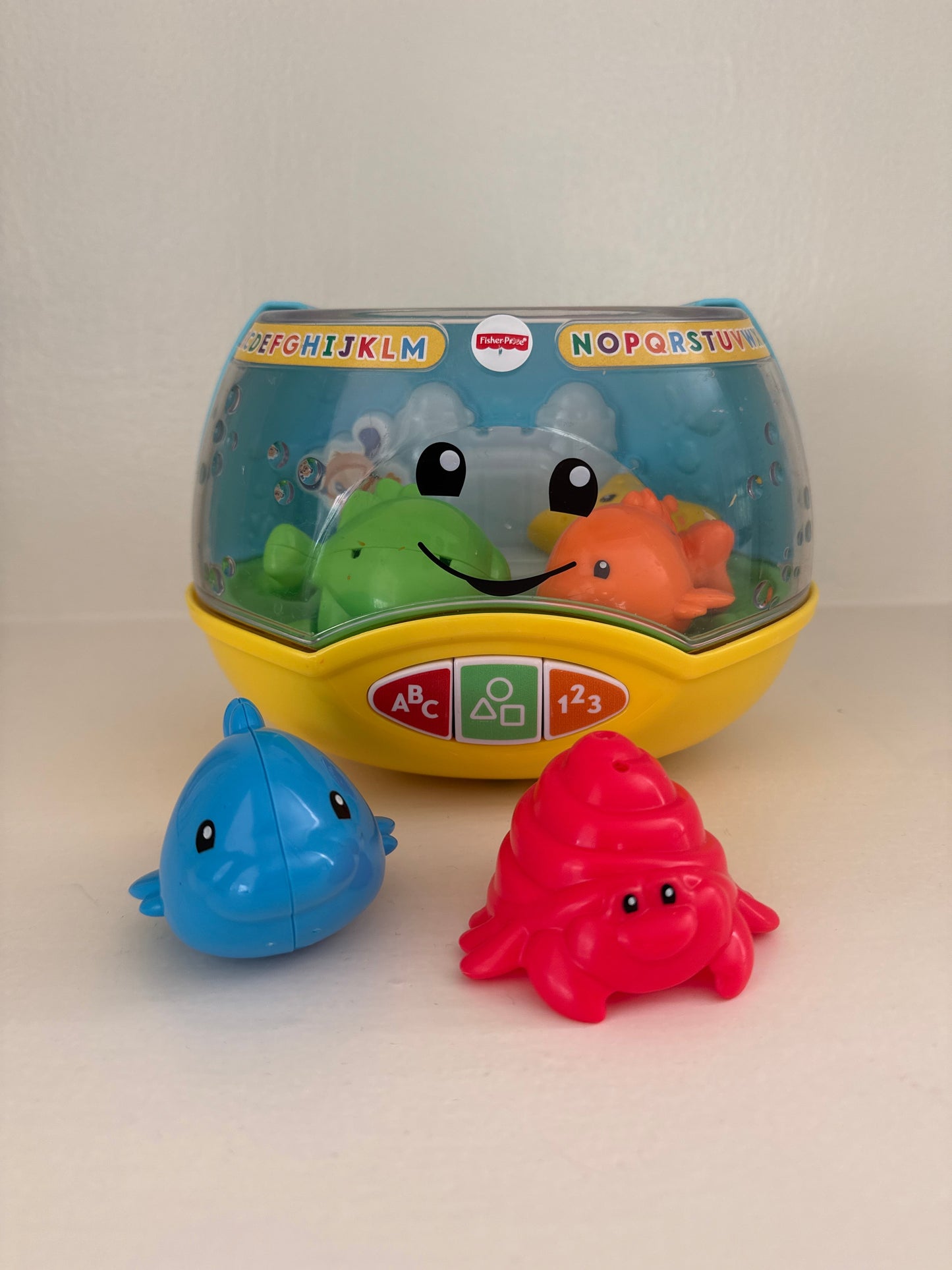 Seller #127 Fisher-Price Laugh & Learn Magical Lights Fishbowl