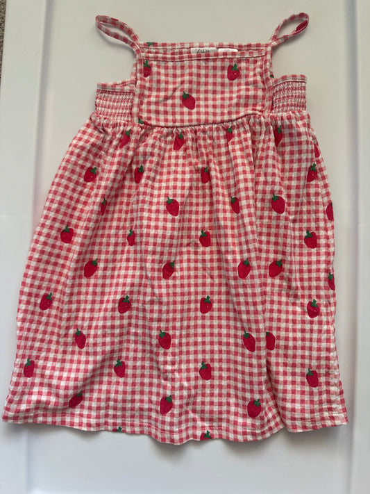 #86 Zara strawberry dress size 2-3 REDUCED