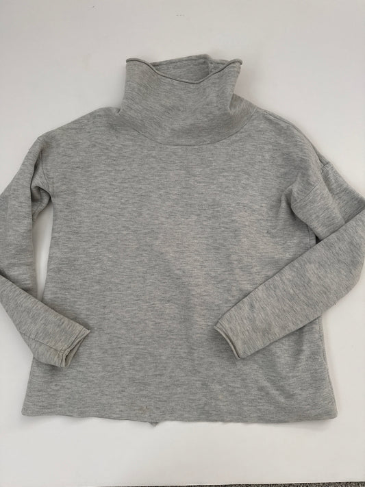 #64 Womens Vineyard Vines Split Back Pullover Size S