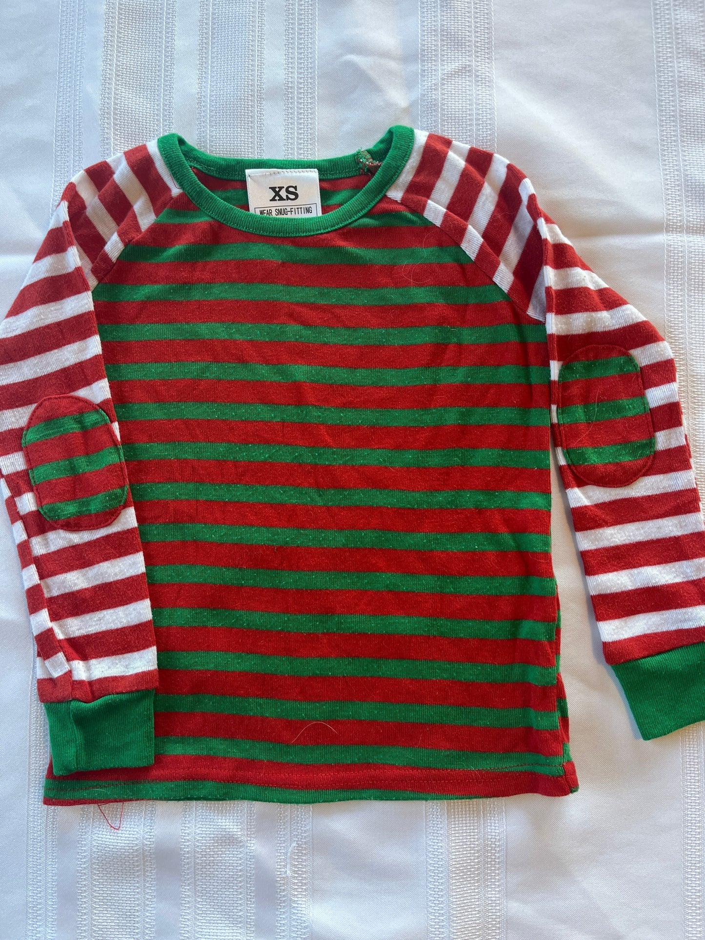#29   XS Boys Christmas shirt GUC