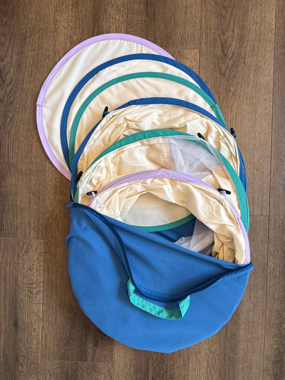 #173 Kiwi Co. Peekaboo Play Tunnel