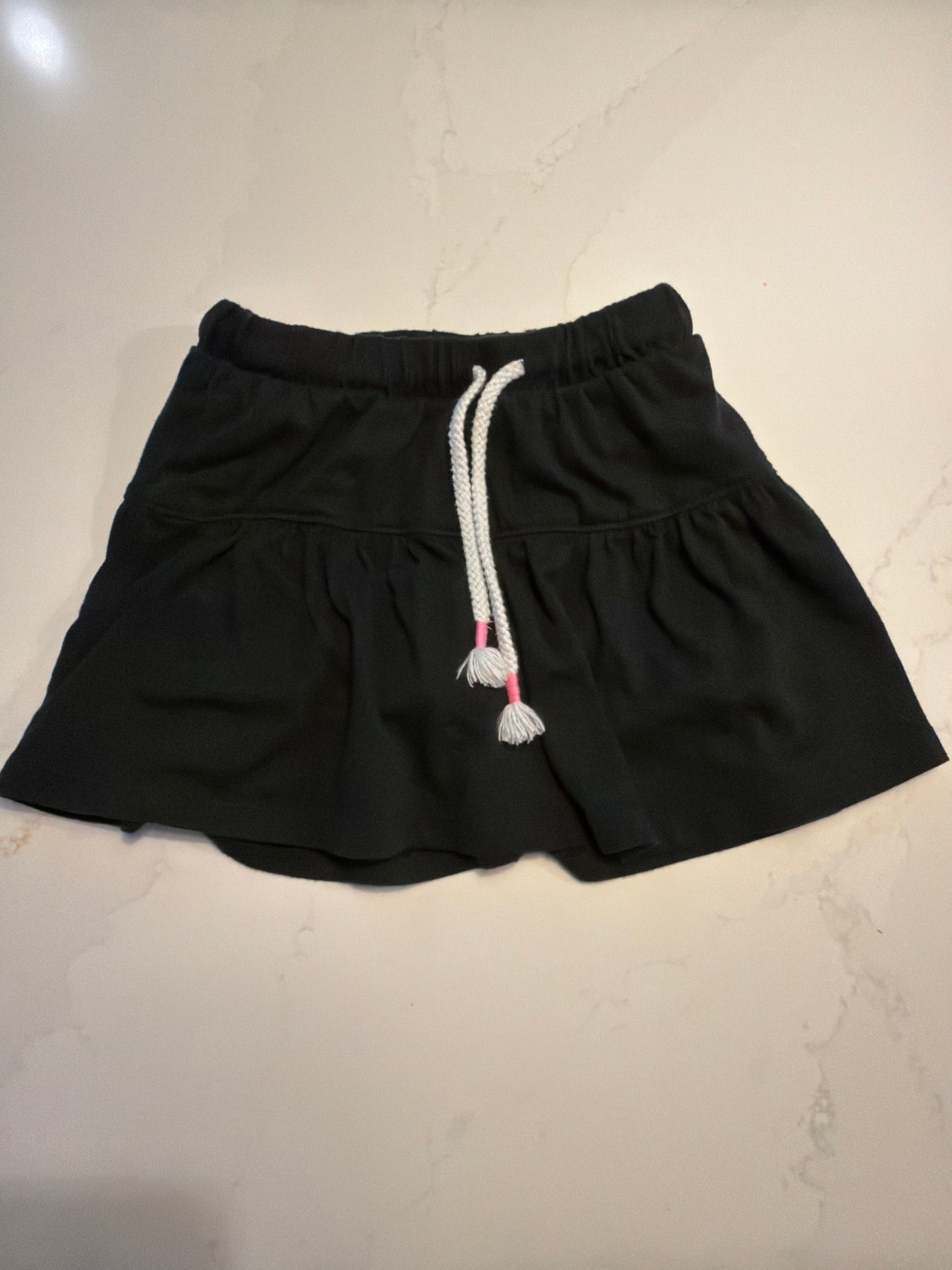 #133 cat & jack 5t black skort