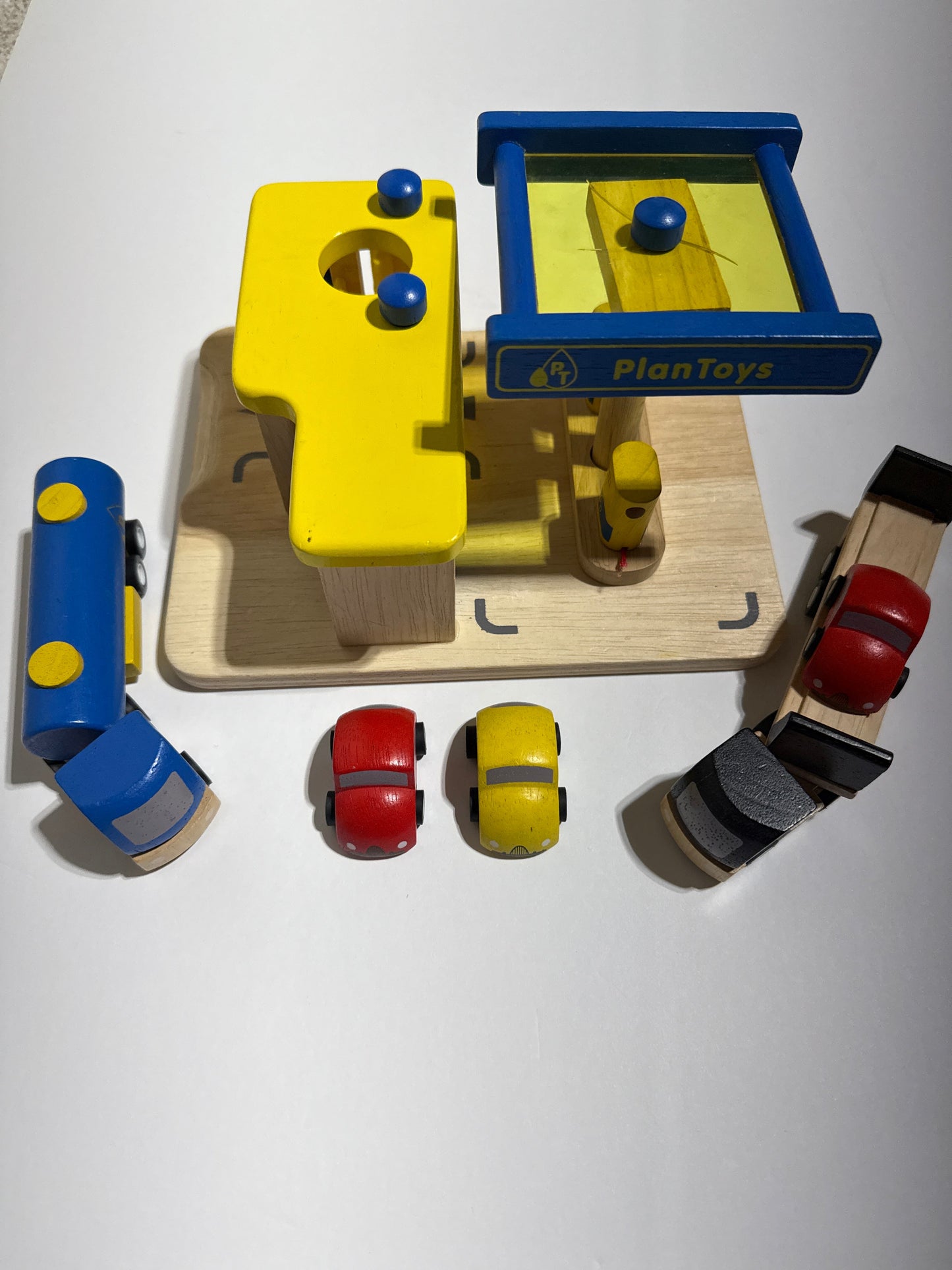 Seller #216, PlanToys wooden car wash play set