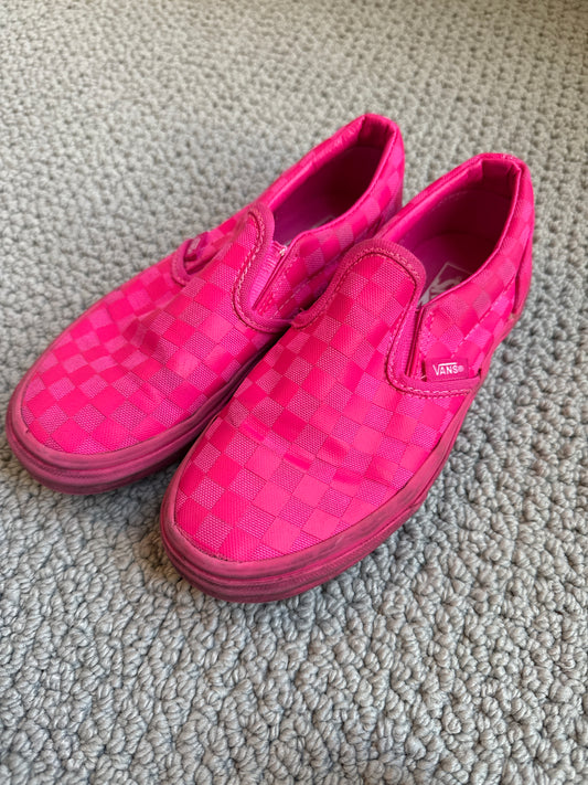 Seller 8 - size 2.5 pink Vans