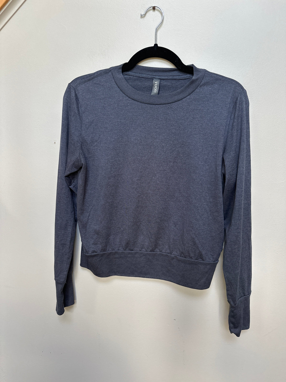 #130 Vuori Women’s Sz XS Long Sleeve Top Charcoal Gray