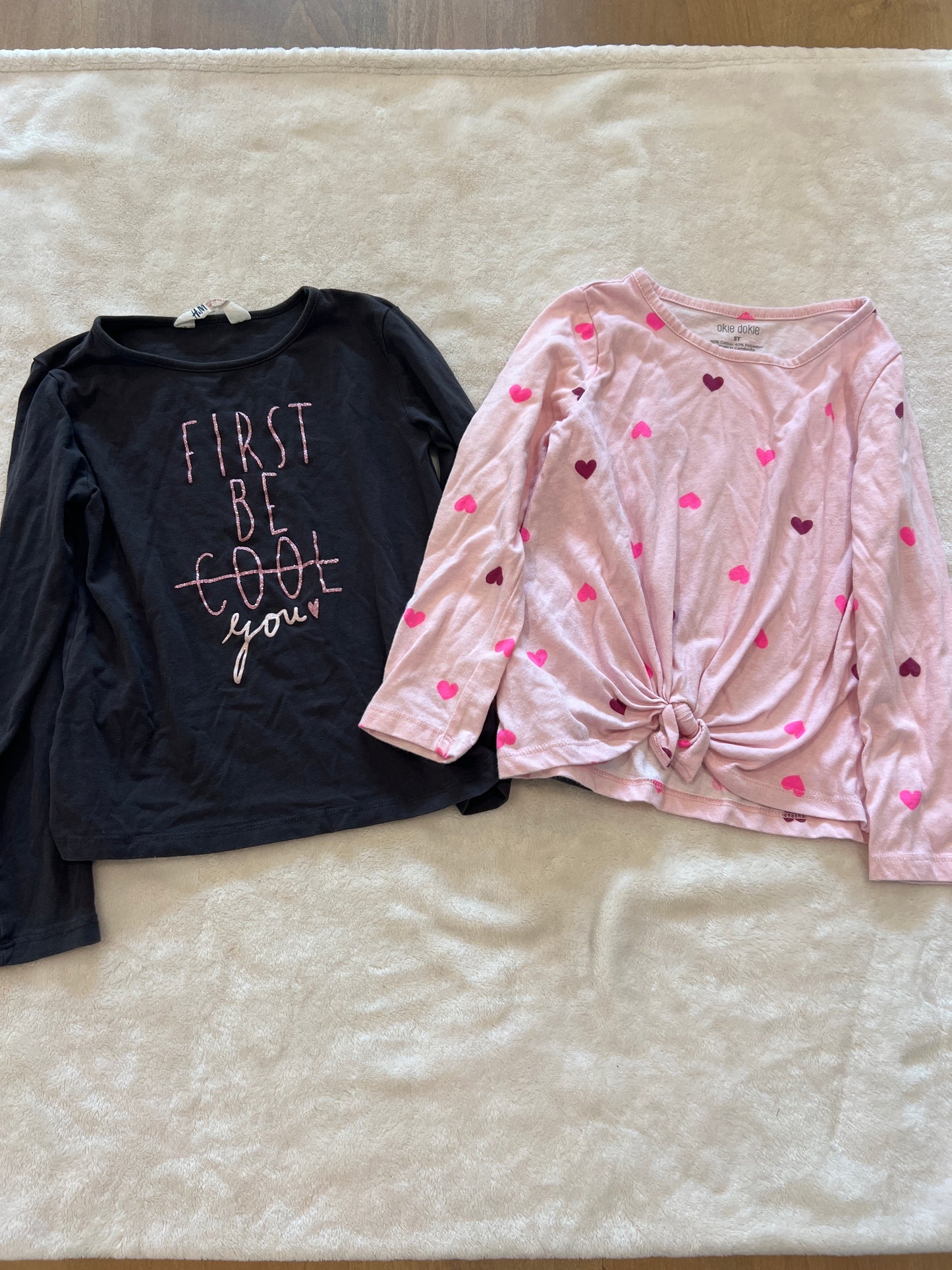 #46 Size 5 girls long sleeve shirts euc