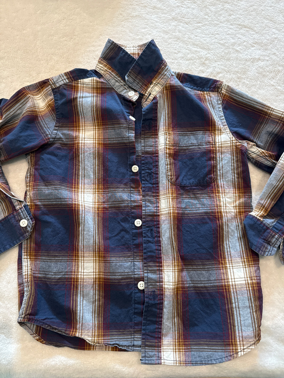 #81 Boys 5 oldnavy fall style button down