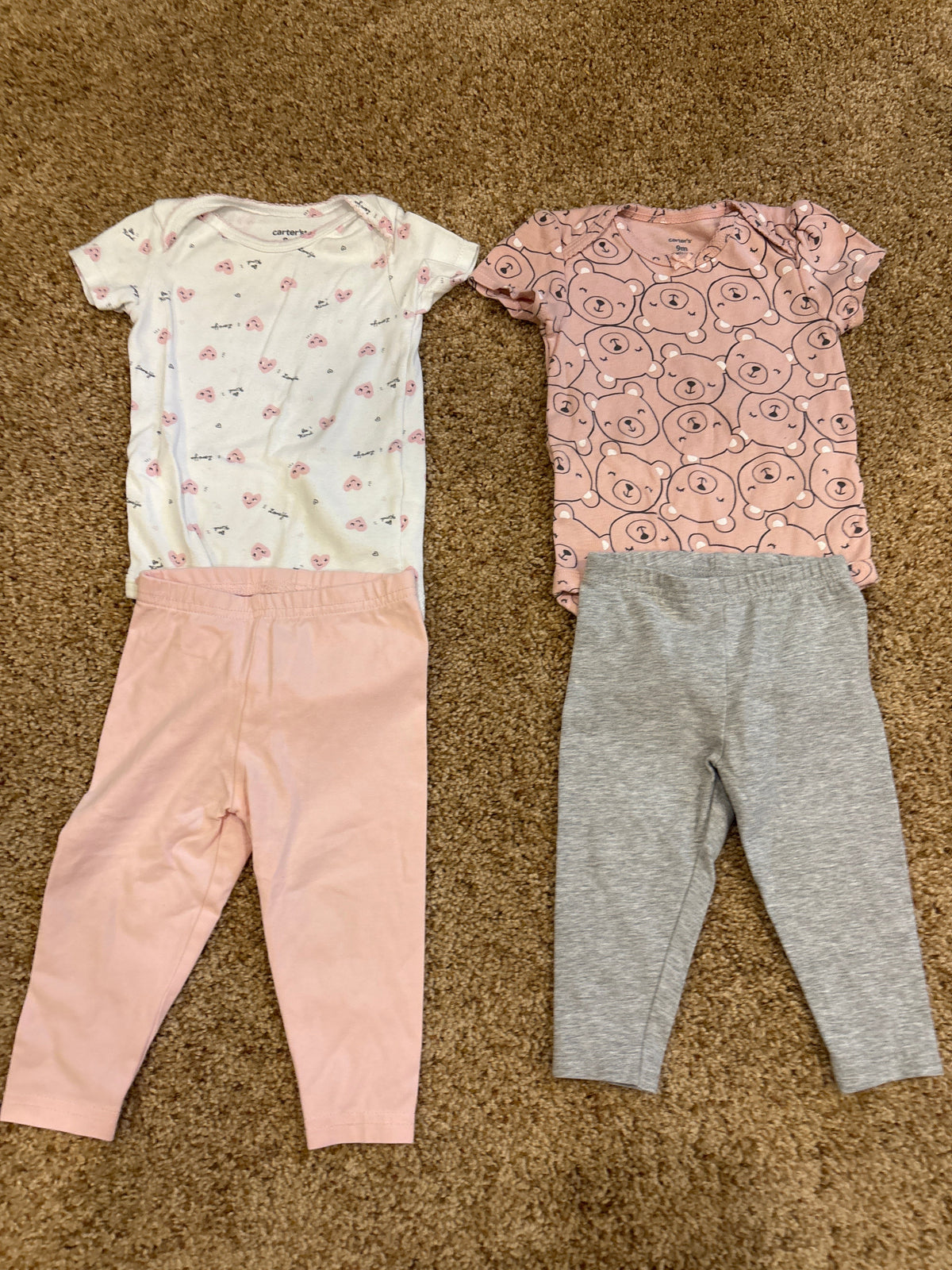 #47 girls 9mo bundle, Carter’s