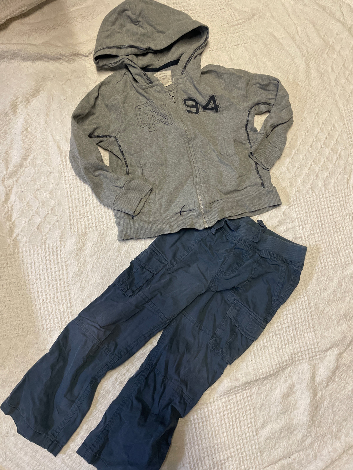 Seller #57 Boys 4t full zip jacket and pants