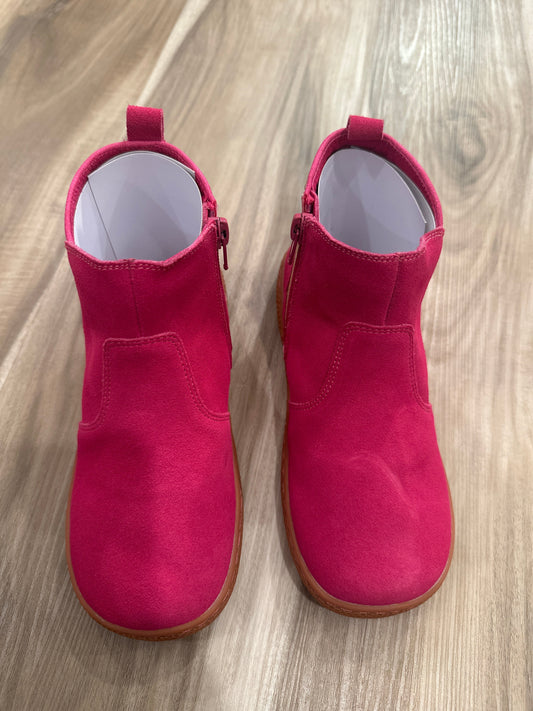 Seller 147 | reduced Girls Livie & Luca size 1Y | New w/out box